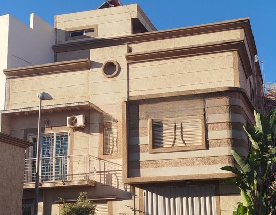 Villa à vendre à Al Qods Sidi Bernoussi Casablanca – 7 chambres